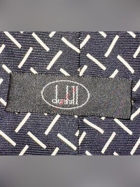 Dunhill silk tie like new